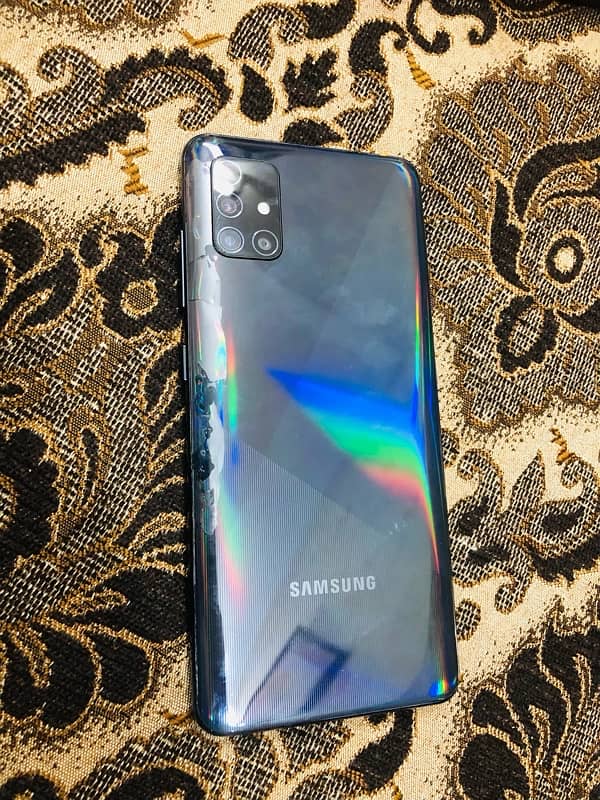 Samsung A51 1