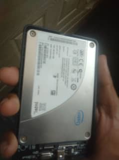 SSD hard disk 80 gb with case