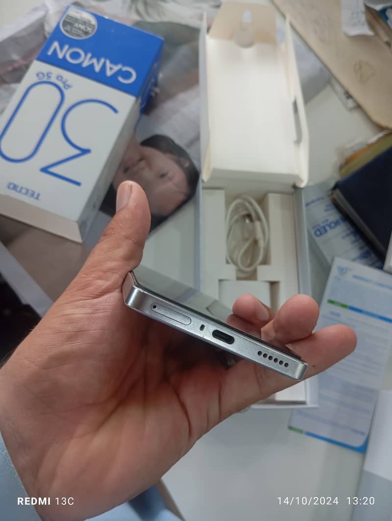 Tecno Camon 30 Pro 12/512 3