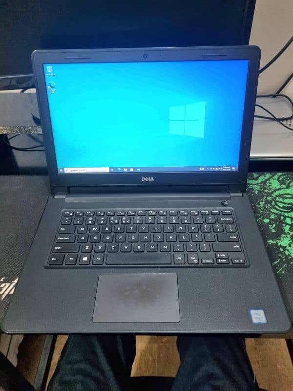 Dell Vostro 14 | Core i7 7th Gen | 8GB Ram | 256GB SSD | 500GB HDD 10