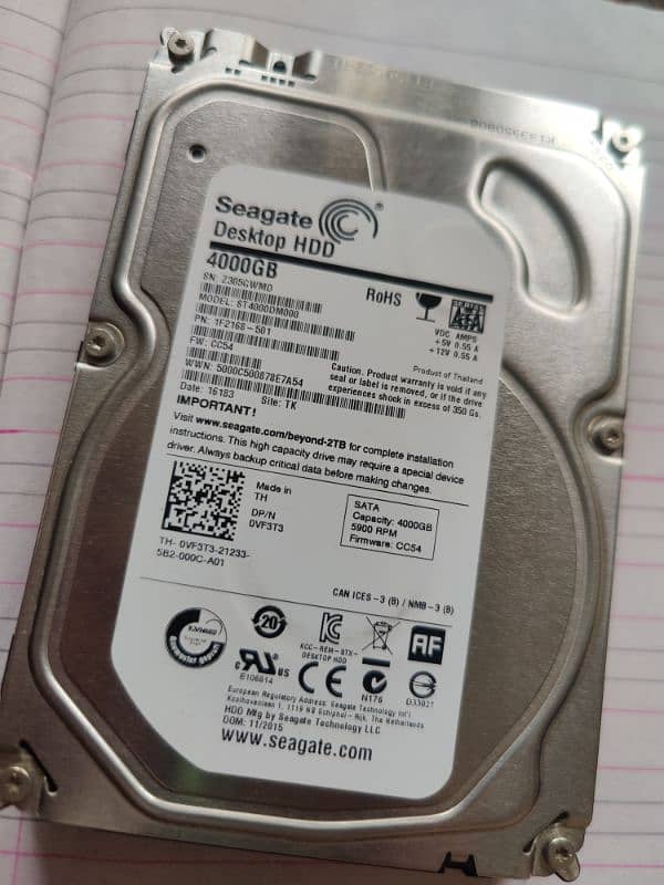 4TB (4000GB) EXTERNAL HARD DRIVE. 2