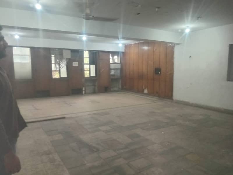 4 Marlas 1st floor hall on Montgomery road near luckshami 1