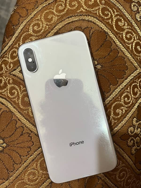 Iphone Xs All Okay Scratch On Back paper Not back 1