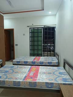 Running hostel building for rent setup for sale in Ali town near orange line station hostels area profitable building 0