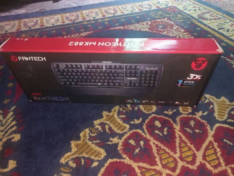 Fantech MK882 Mechanical gaming Keyboard 3