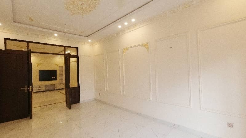 Gorgeous Corner 7 Marla House For sale Available In Punjab Small Industries Colony 7