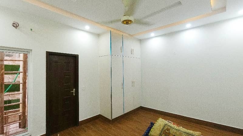 This Is Your Chance To Buy Prime Location House In Punjab Small Industries Colony 4