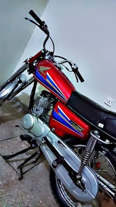 HONDA 125 (2008)