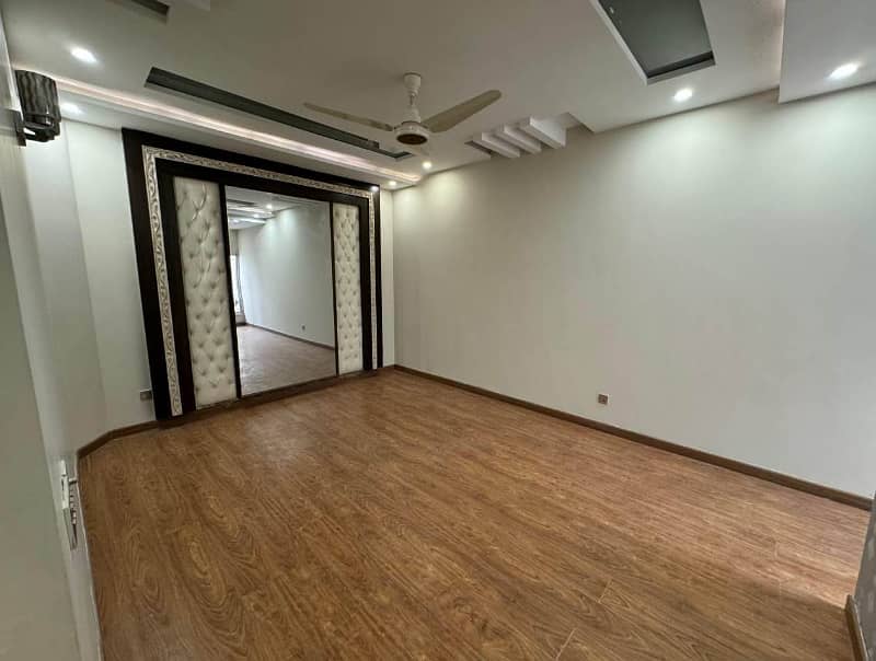 10 Marla Brand New Beautifull House For Rent in DHA Lahore Cantt 9