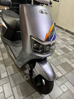 Scooty 100cc United