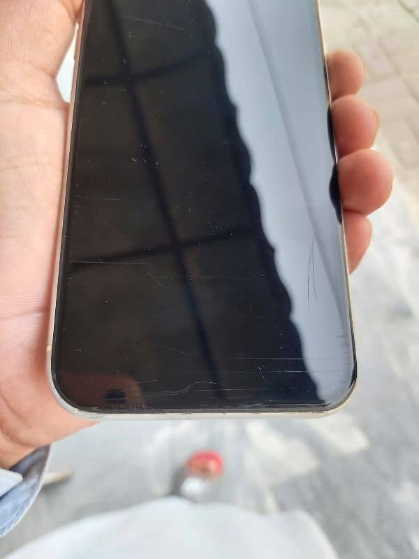 iphone 11 nonpta lla modal (64) 5