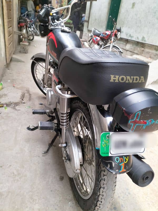 Honda 12 1