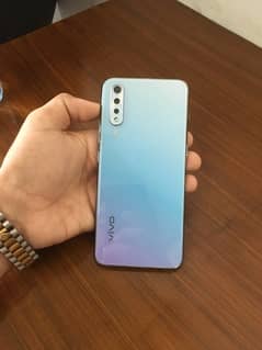 vivo S1