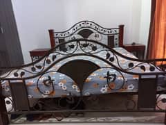 Iron bed | Double bed with side tables | Wall Mirror 0