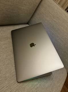 MacBook Pro 2019 - 16 inch in Warranty