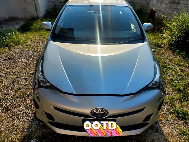 Toyota Prius 1.8 2015/2019 Islamabad 2