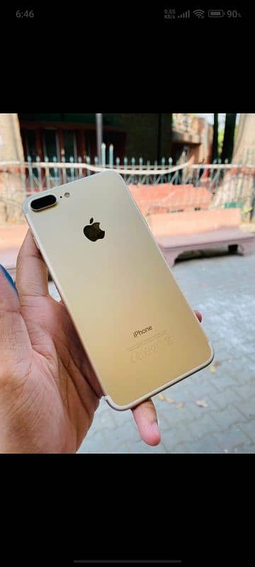 iPhone 7 plus 128 gb pta approved 1