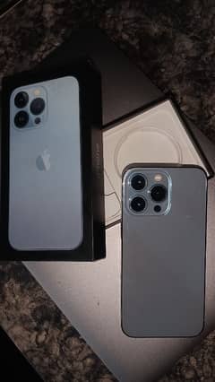 Iphone 13 pro with box