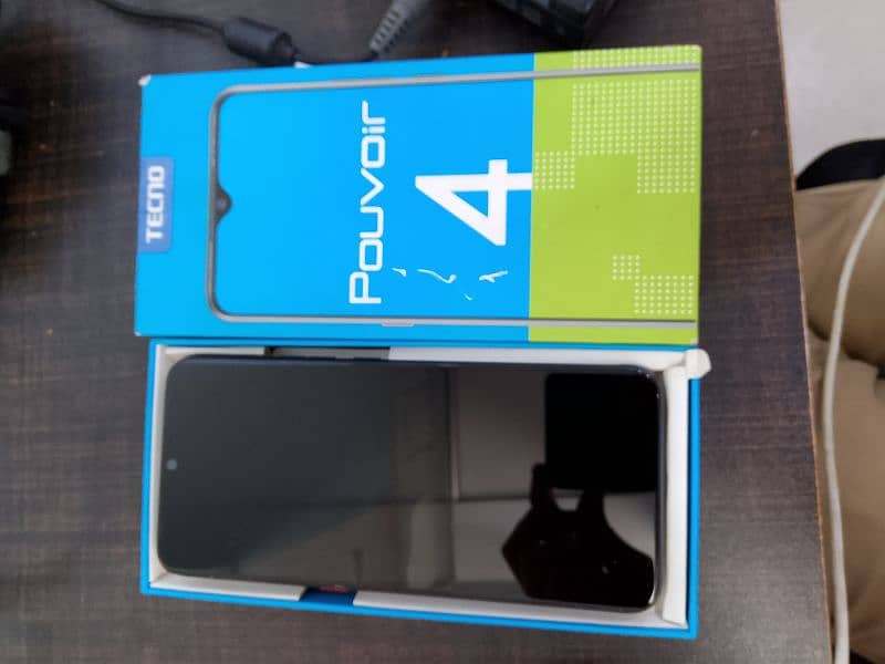 Techno pouvoir 4 Official PTA Approved 3/32 gb 1