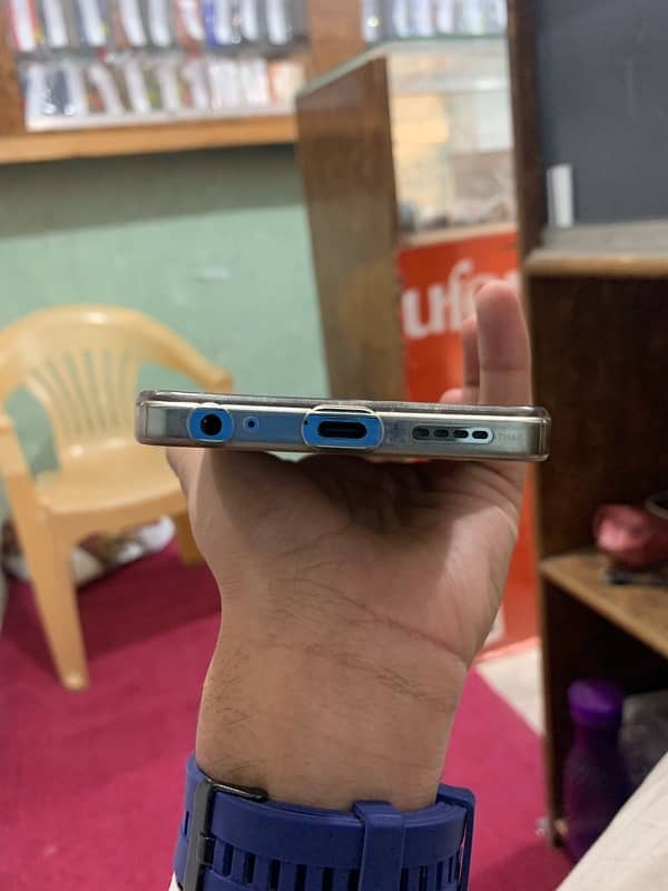 Infinix Hot 40i 1