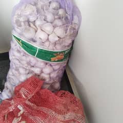 G1 Garlic for Sale, 200 per KG Full Dry Seed