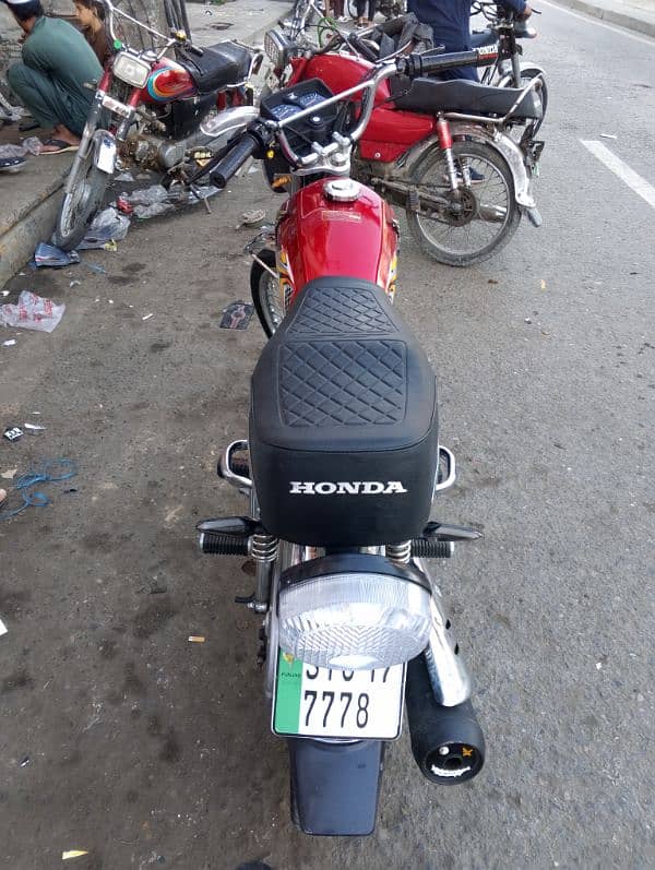 Honda 125 2017 Model 6