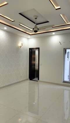 Investors Should rent This House Located Ideally In Bahria Town