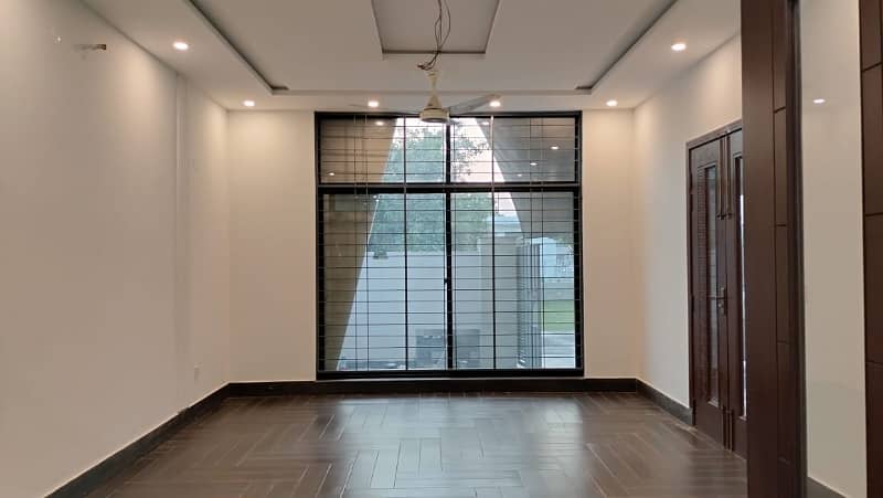 House For rent Situated In Bahria Town - Sector E 8