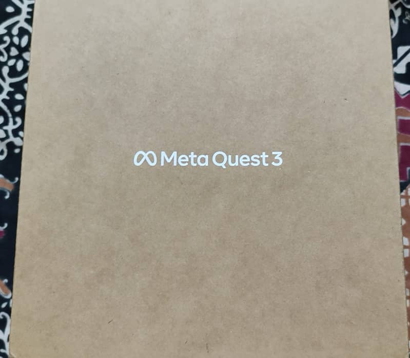 Meta Quest 3 128GB— Breakthrough Mixed Reality Headset 1