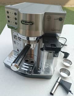 Coffee Maker/Delonghi