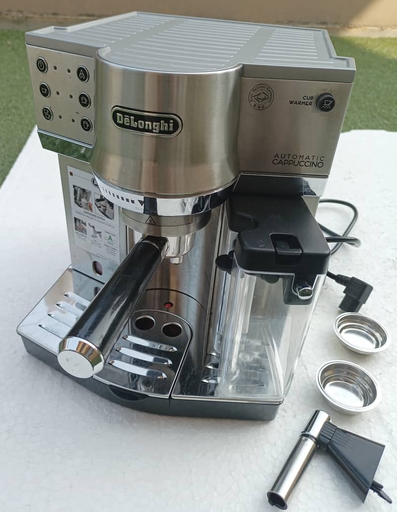 Coffee Maker/Delonghi 0