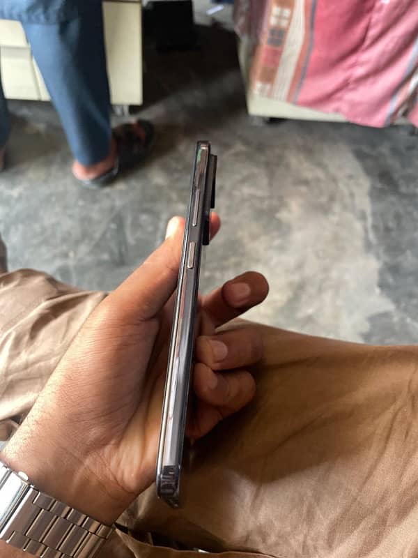 Infinix zero x pro 10 by 9 condition 6