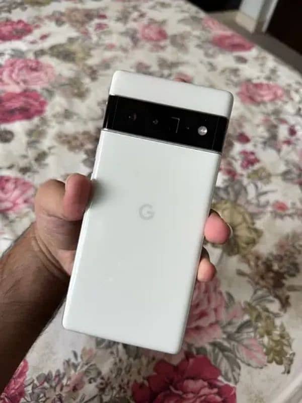 Google Pixel 6 Pro 12GB RAM 128GB Storage - Slightly Used, 10/10 1