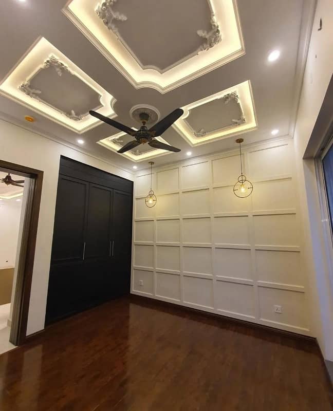 Final Rent- 5 Marla Luxury Bungalow For Rent In DHA Phase 4 Lahore 9