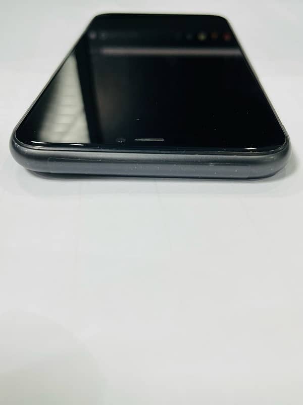 Iphone 11 *Dual PTA 128gb* 4