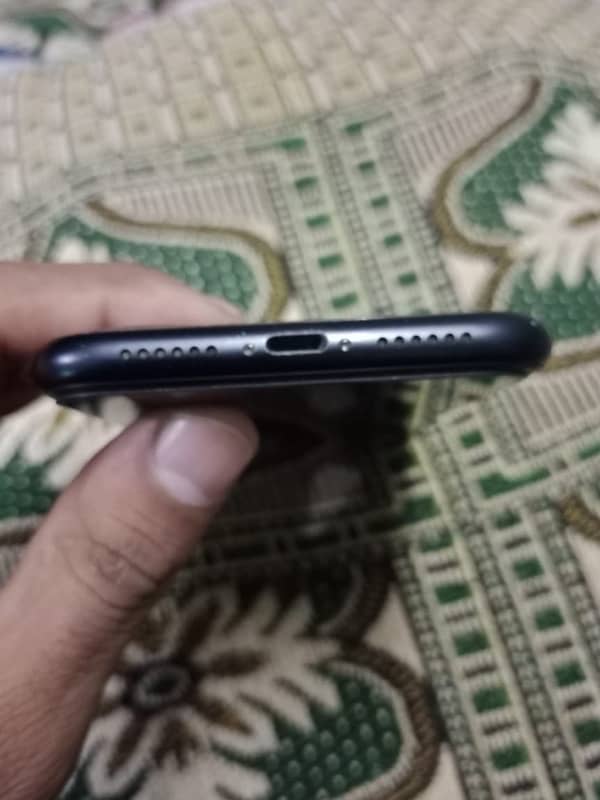 iphone xr for asle 0