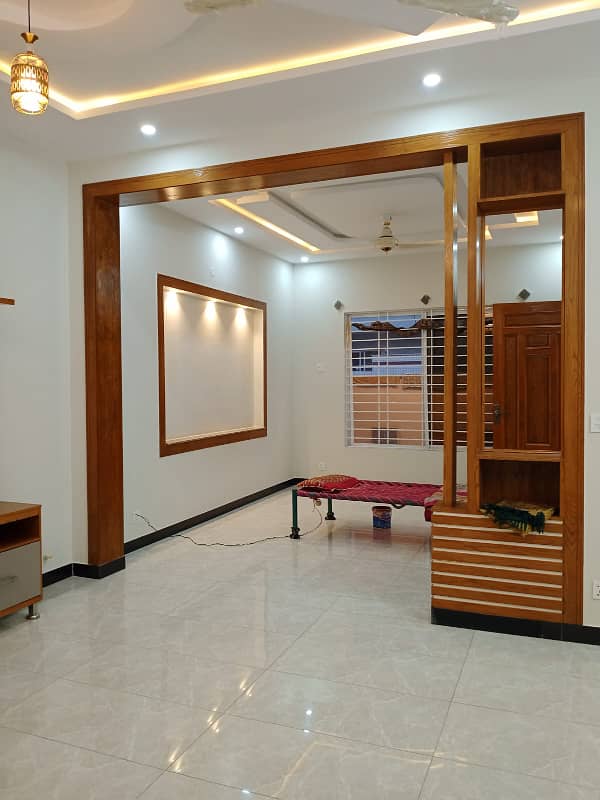 NEW CONSTRUCTED HOUSE AVAILABLE FOR SALE IN SOAN GARDEN ISB NEAR TO HIGH WAY 13