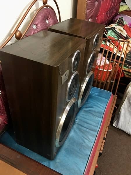 sansui 3 way speakers 4