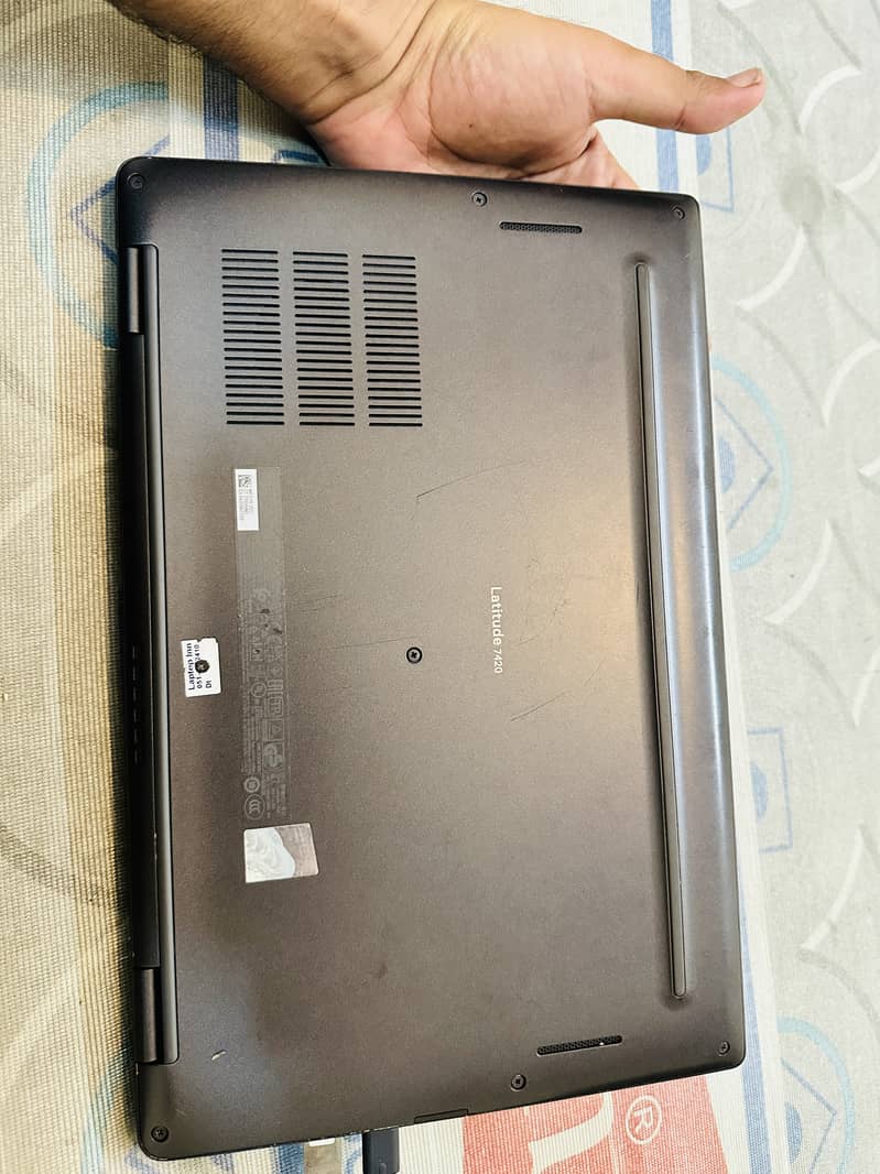 Dell latitude 7420 11 generation core i 7, like new laptop 4