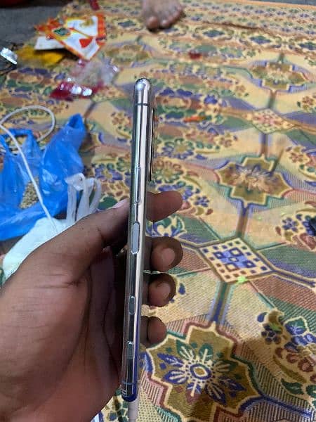 Sony Xperia 5 mark 2 for sale 1