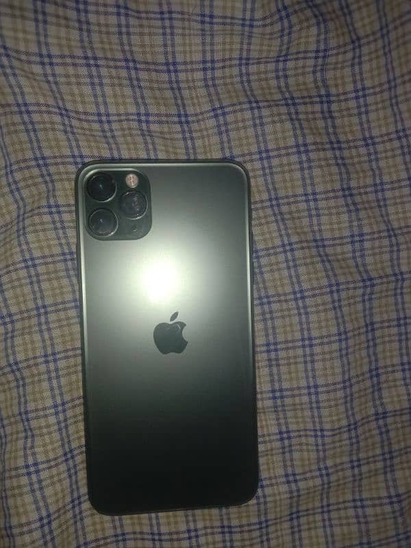 I phone 11 pro max 64gb 1