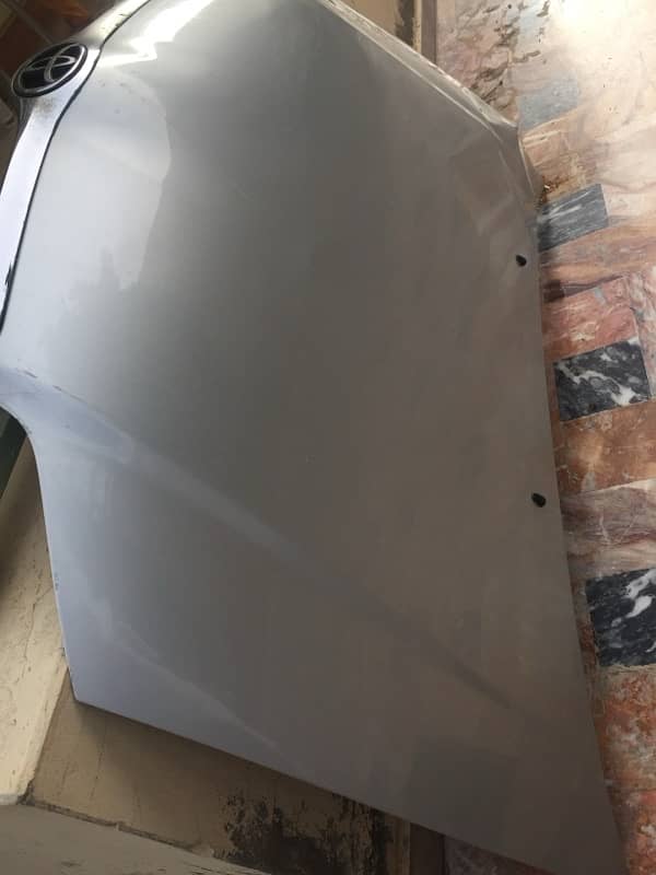 Toyota Corolla 2006 bonnet 1