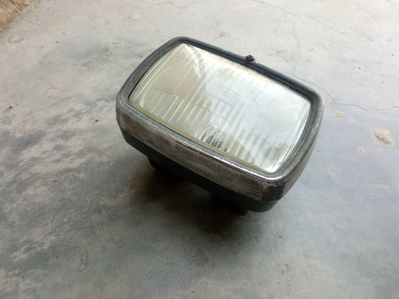 Head Light Used CD70 1