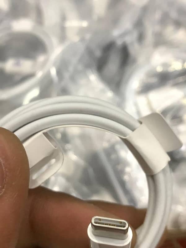 iPhone cable usb and type c 1