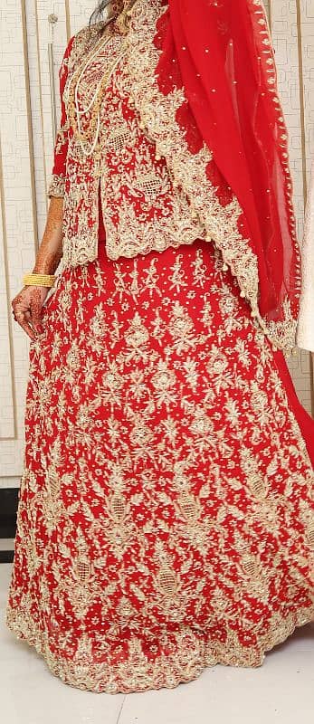 Bridal lehnga| Barat lehnga| Barat dress| Red lehnga 4