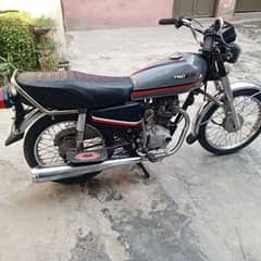 Honda 125 sal and exchange  03115448957