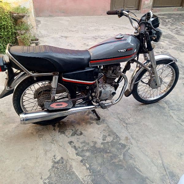 Honda 125 sal and exchange  03115448957 1