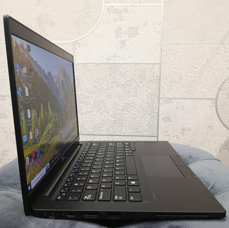 Dell Latitude 7380 - Intel Core i5 - 7th Generation Laptop 3