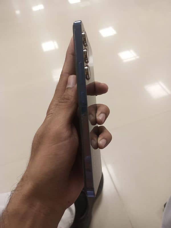 Vivo Y100  128gb 2