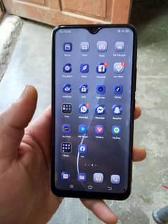 vivo y15